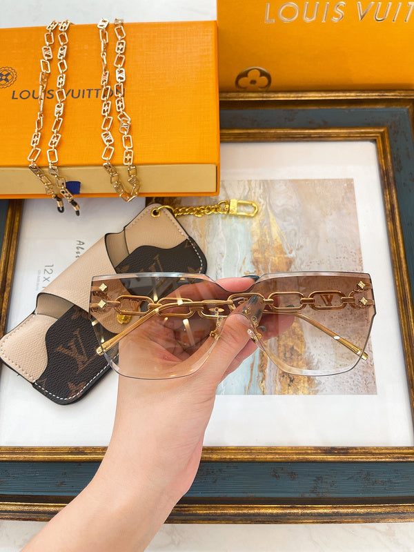 JB - LOV Sunglasses - 102
