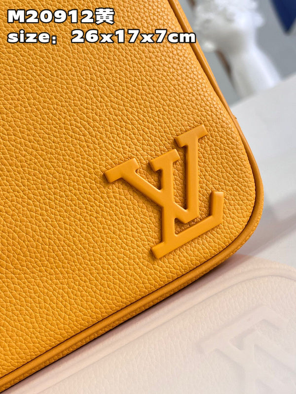 COZY BAGS - LOV Wallets - 374