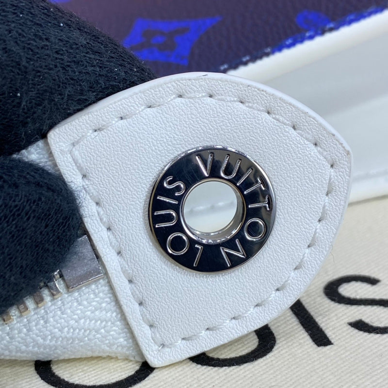 COZY - LOV Wallets - 365
