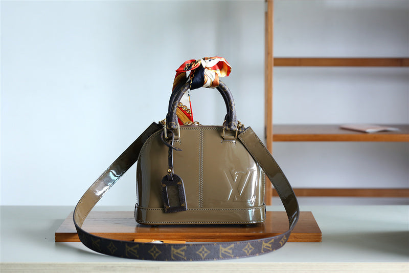 COZY - LOV Lady Bags - 1937