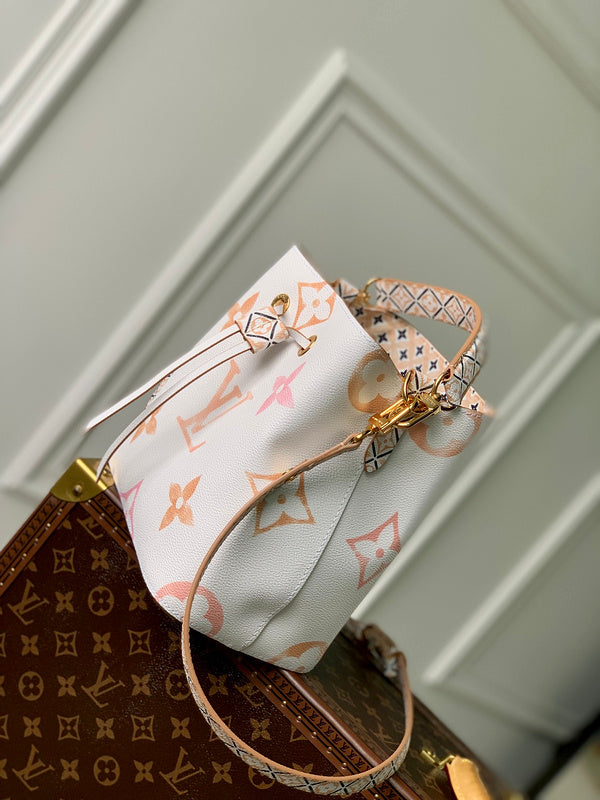 COZY - LV Bags - 551