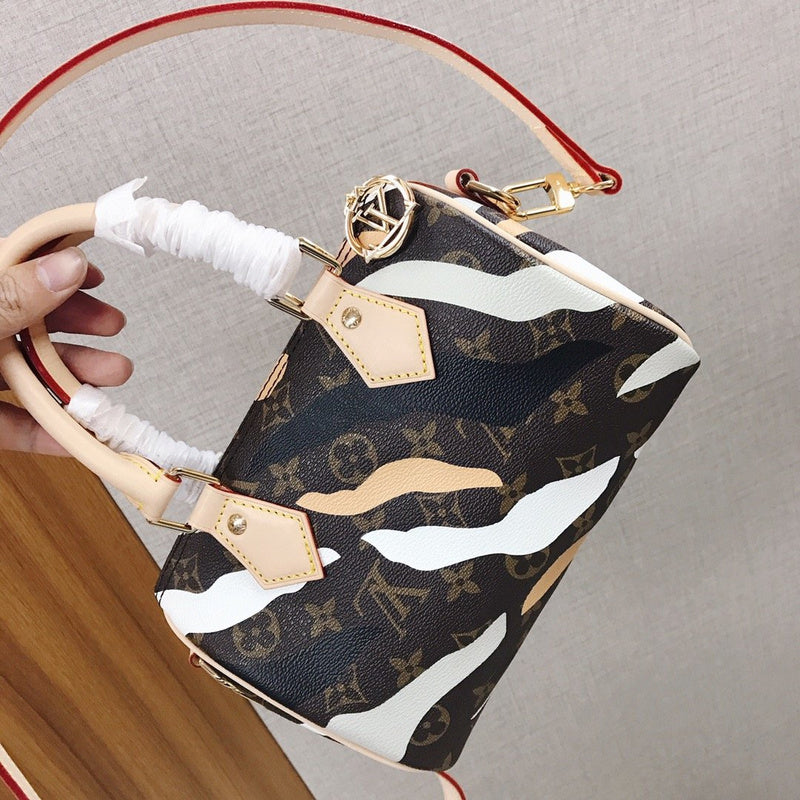 COZY - LOV Lady Bags - 722