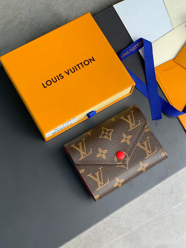 COZY - LOV Wallets - 278