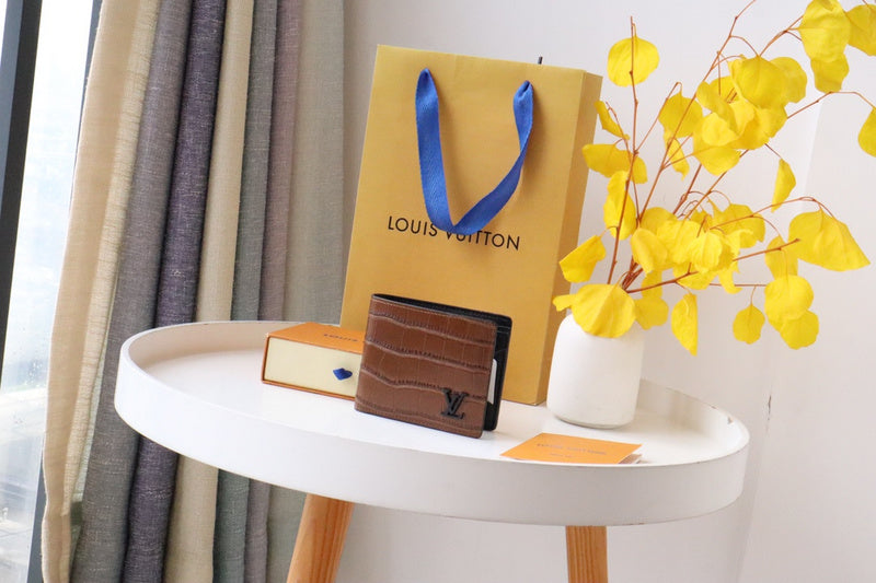 COZY - LOV Wallets - 499