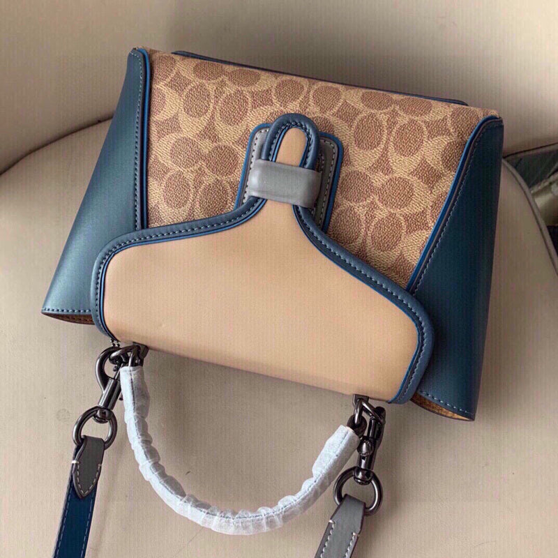 COZY - CAH Bags - 541