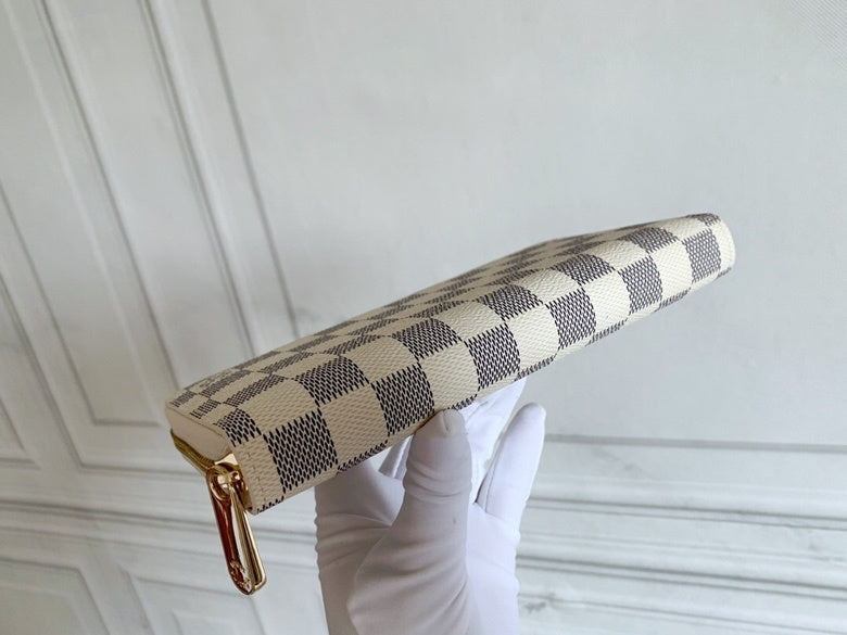 COZY BAGS - LOV Wallets - 706