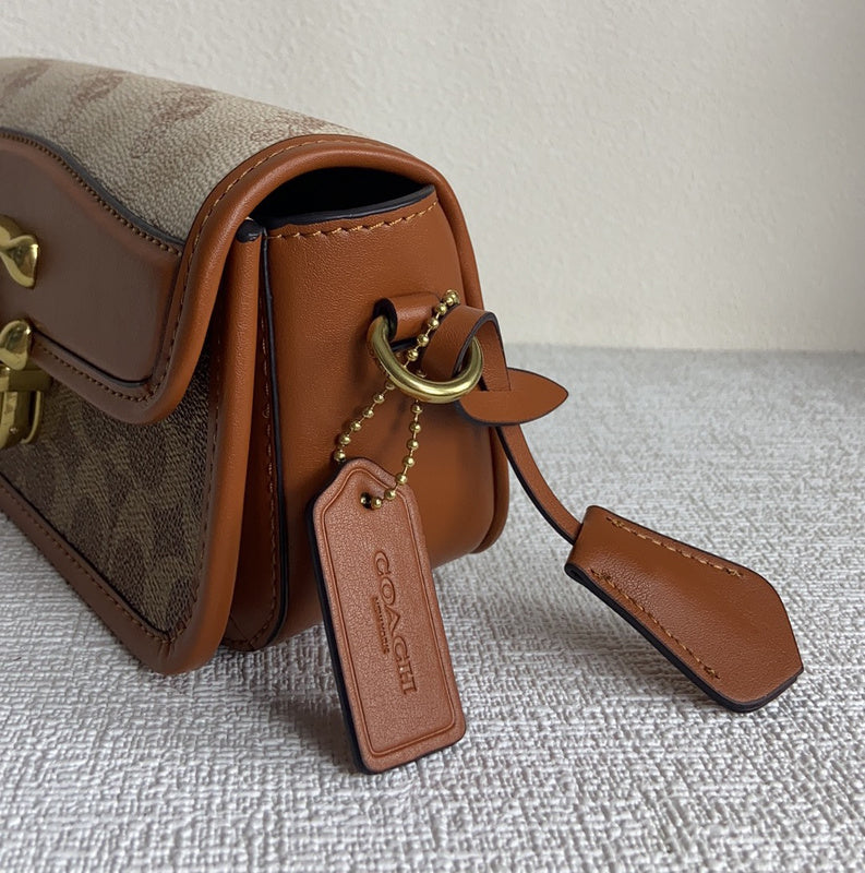 COZY - CAH Bags - 140