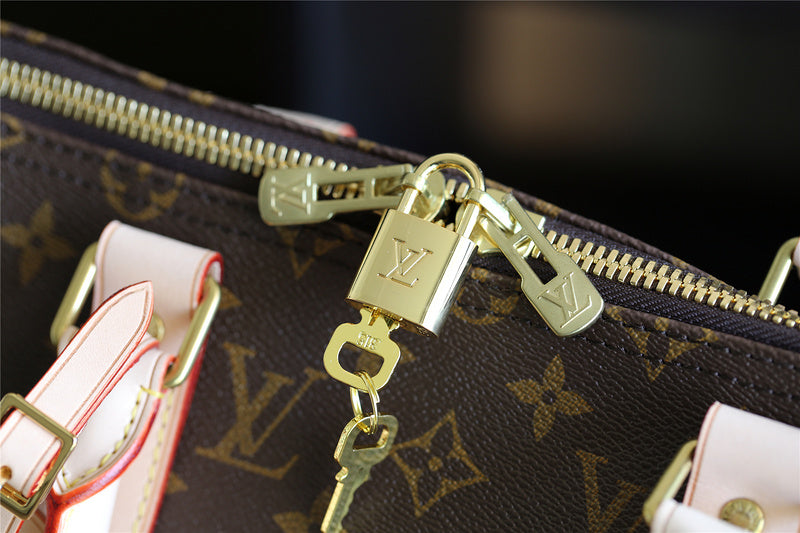 JB - LOV Travel Bags - 269