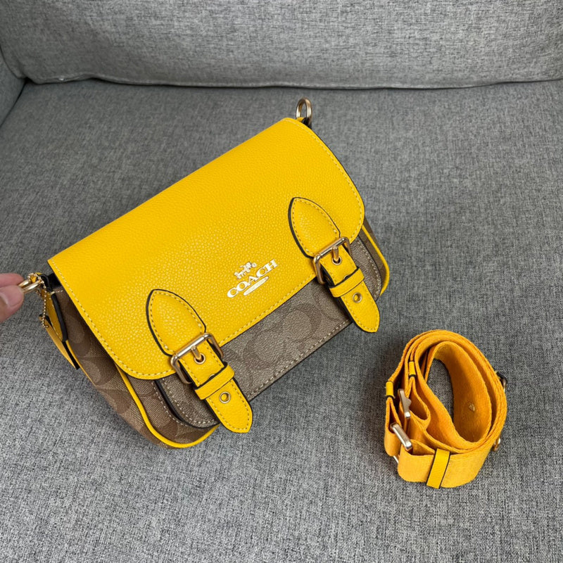 COZY - CAH Bags - 502