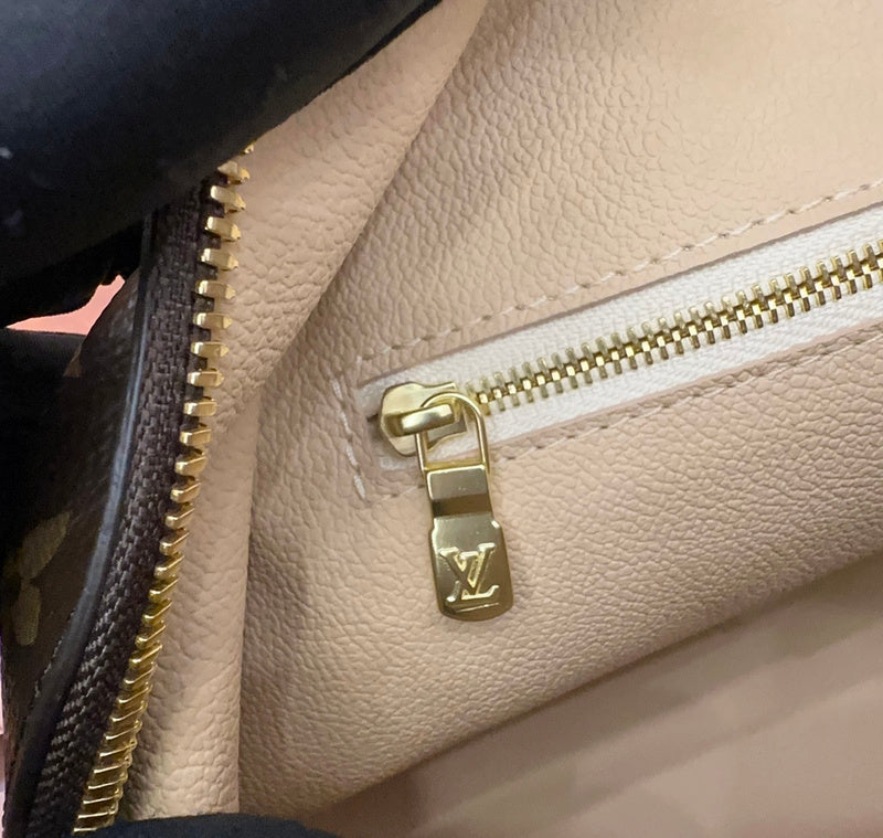 COZY - LOV Wallets - 096