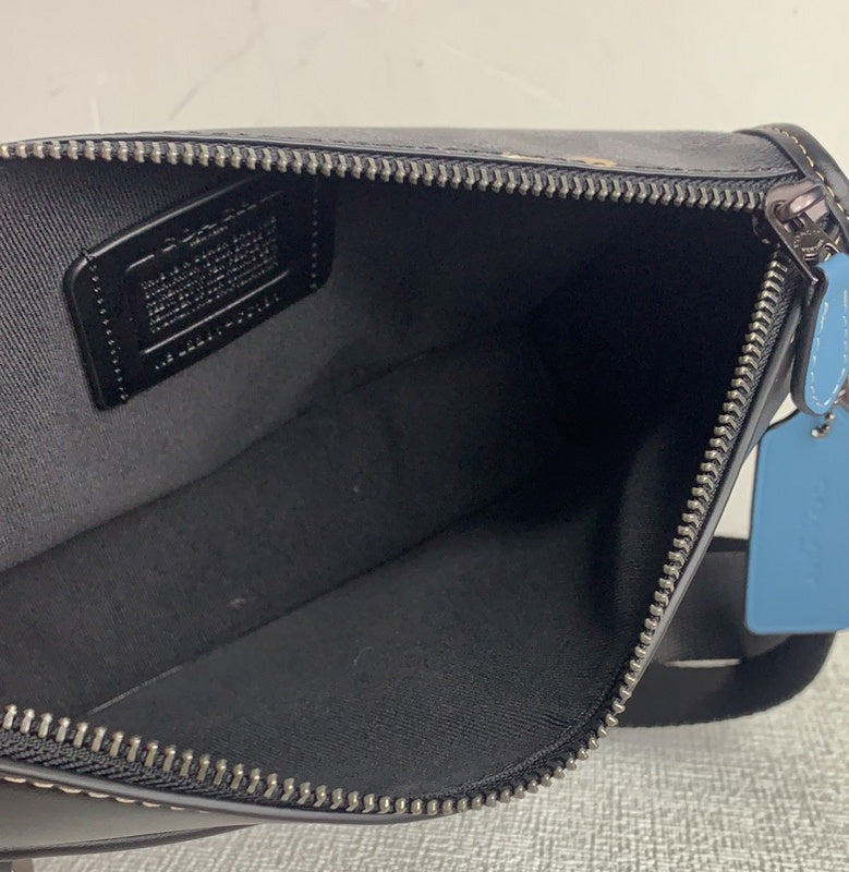 COZY - CAH Bags - 578