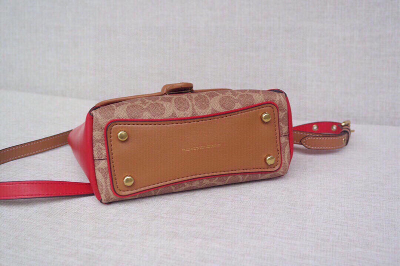 COZY - CAH Bags - 556