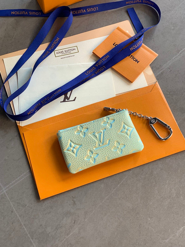 COZY - LOV Wallets - 471