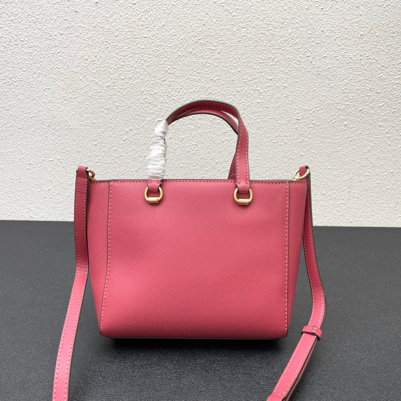 COZY - CAH Bags - 542