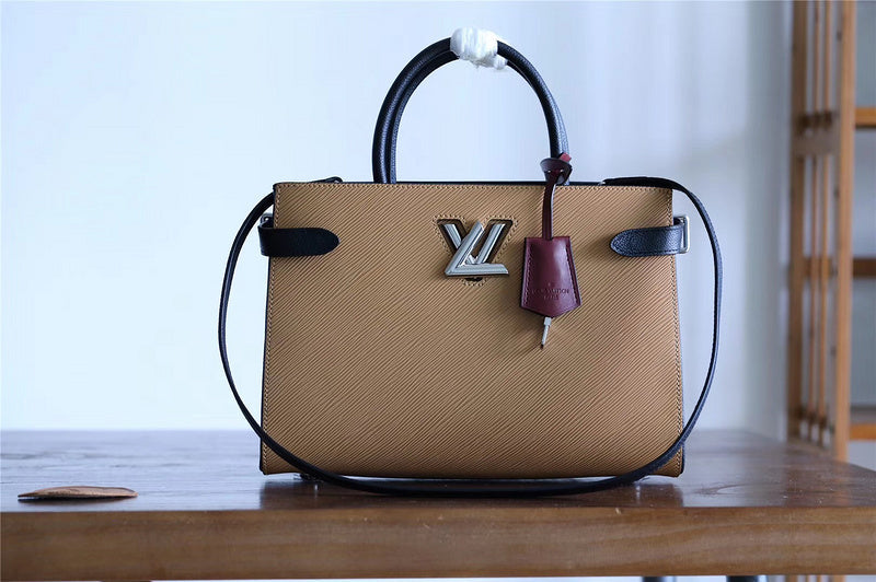 COZY - LOV Lady Bags - 1964