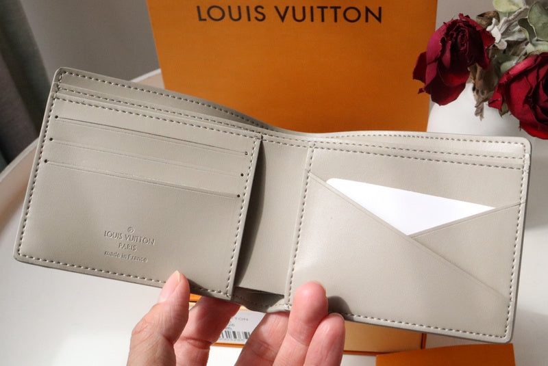 COZY BAGS - LOV Wallets - 640
