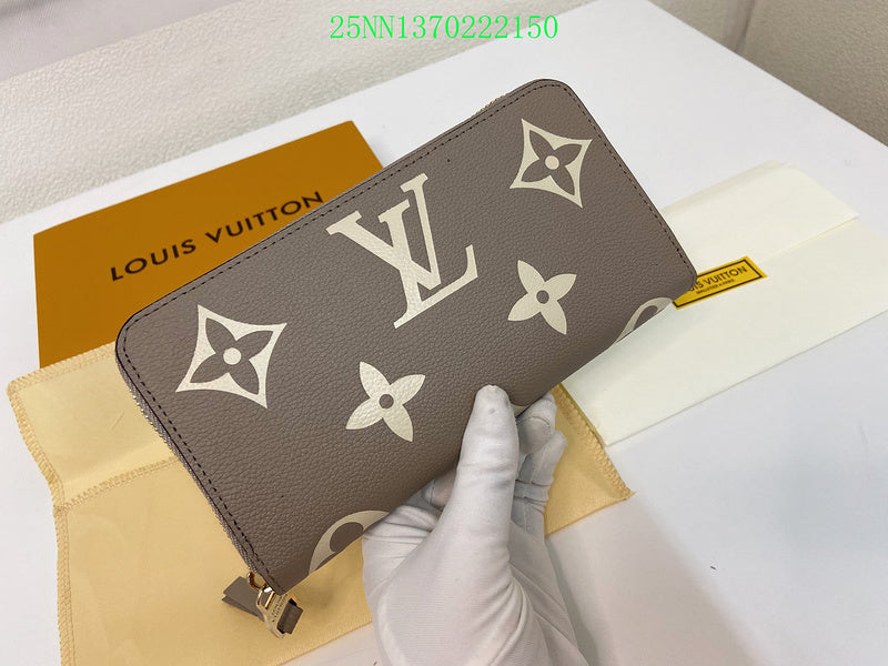 COZY BAGS - LOV Wallet - 706