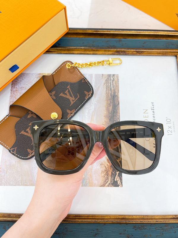 COZY BAGS - LOV Sunglasses - 040