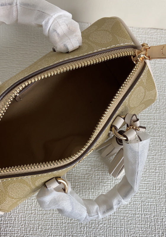 COZY - CAH Bags - 200