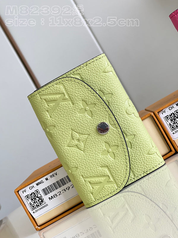 COZY - LOV Wallets - 052
