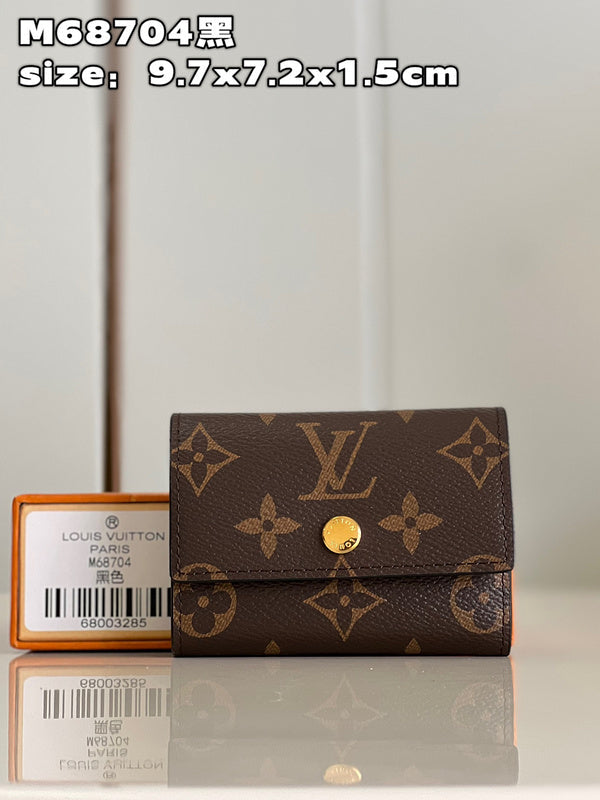 COZY - LOV Wallets - 424