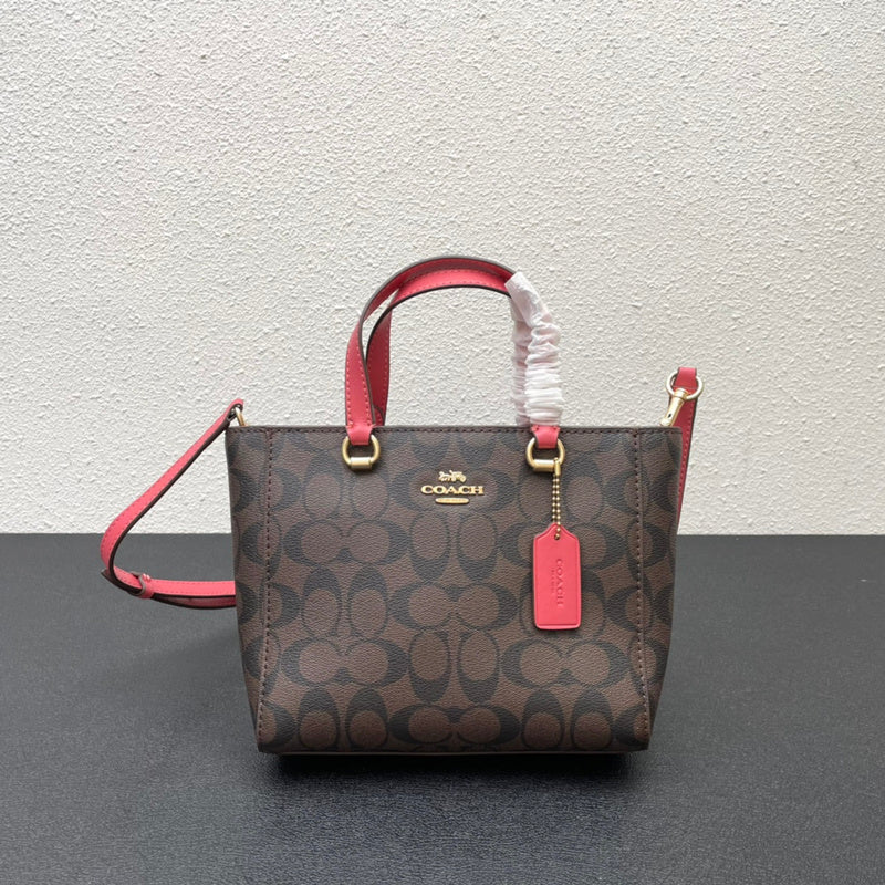 COZY - CAH Bags - 554