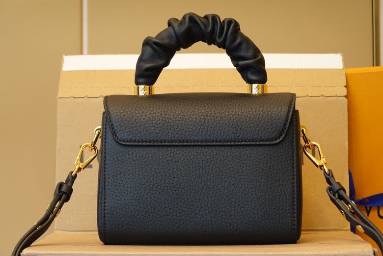 COZY BAGS - LOV Bags - 2013