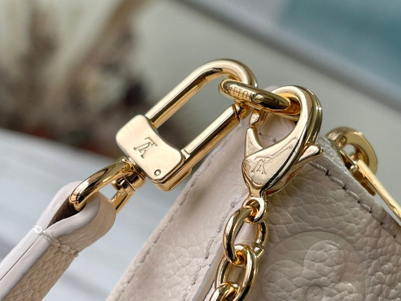 COZY - LOV Lady Bags - 685