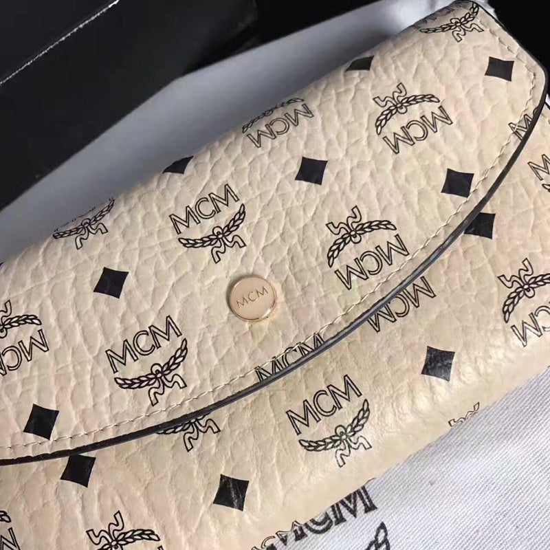 COZY - MQM Wallets - 058