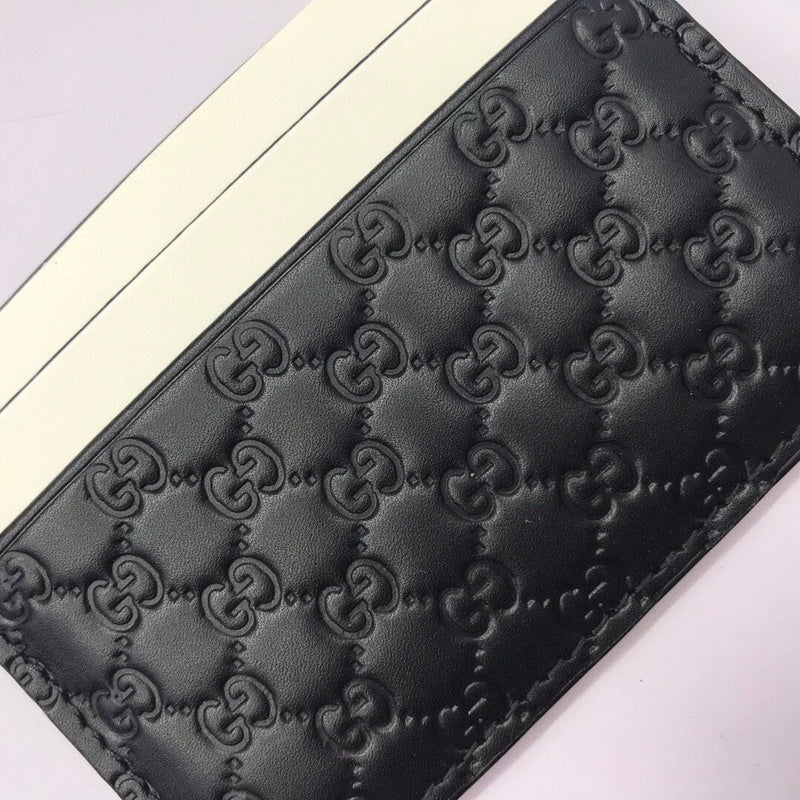 COZY - Guki Card Case - 109