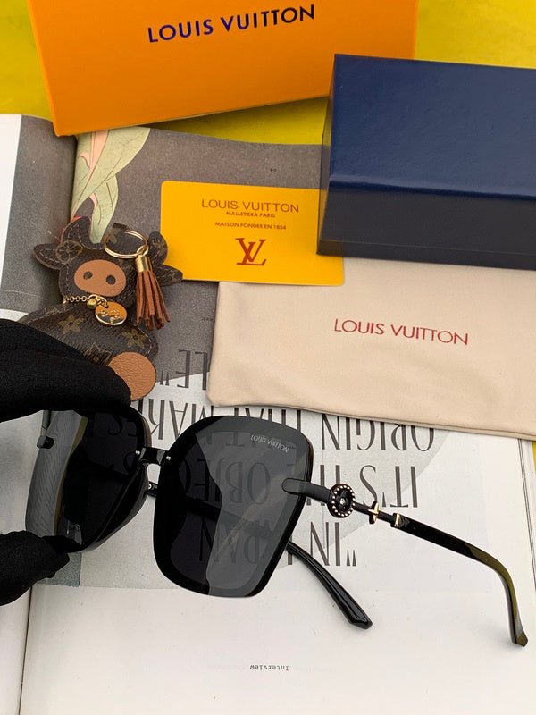 COZY BAGS - LOV Sunglasses - 006