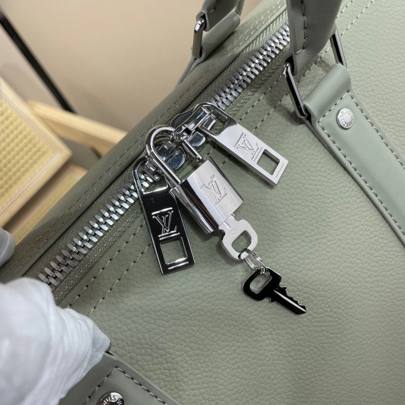 JB - LOV Travel Bags - 023