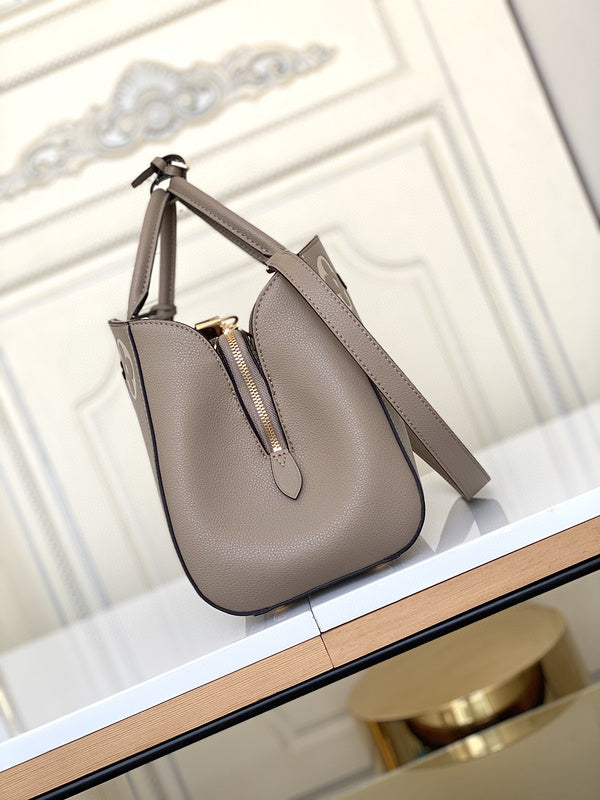 COZY - LV Bags - 3909