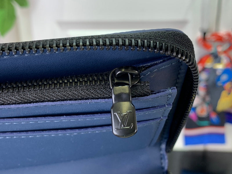 COZY - LOV Wallets - 120