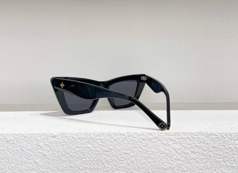 COZY BAGS - LOV Sunglasses - 074