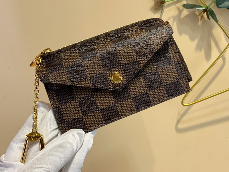 COZY - LOV Wallets - 241