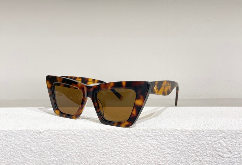 COZY BAGS - LOV Sunglasses - 074