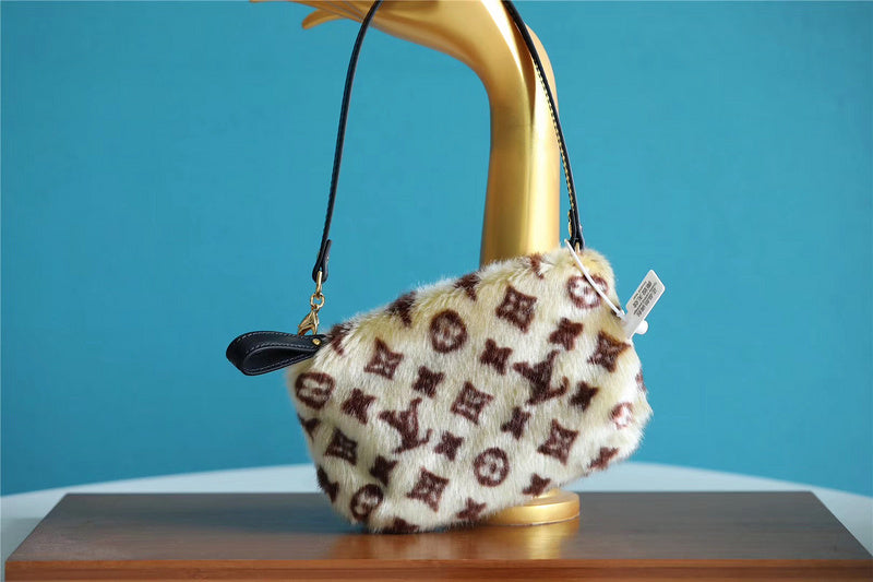 COZY - LOV Lady Bags - 1994