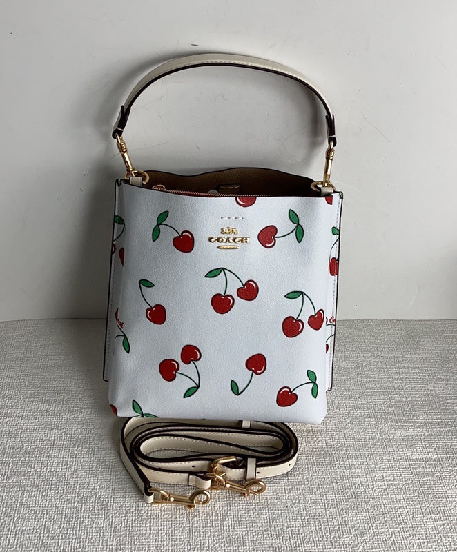 COZY - CAH Bags - 165