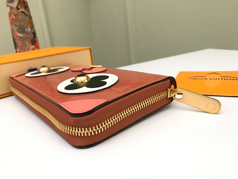 COZY - LOV Wallets - 393