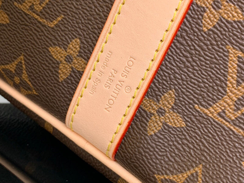 JB - LOV Travel Bags - 120