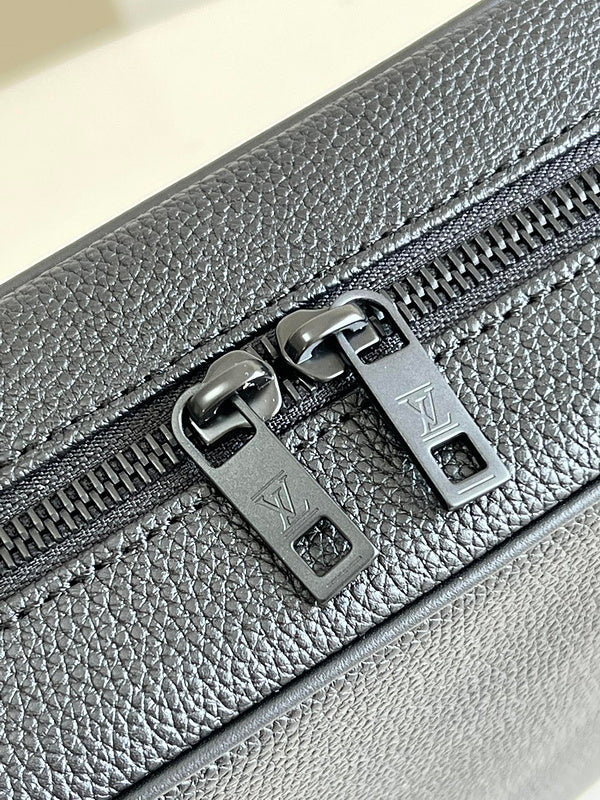 COZY - LOV Wallets - 375