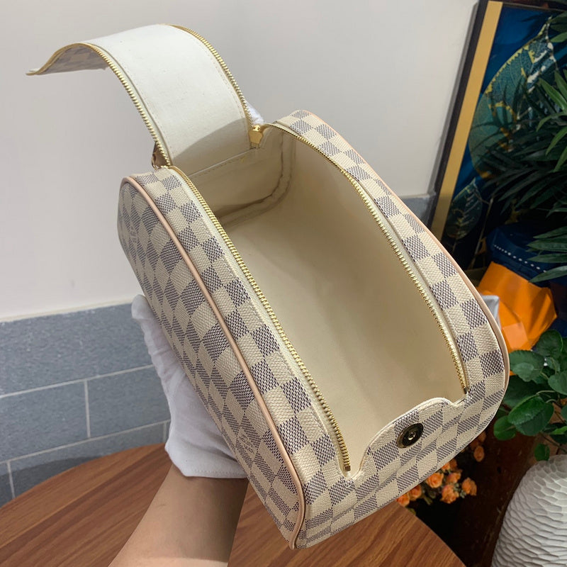 COZY - LOV Wallets - 357
