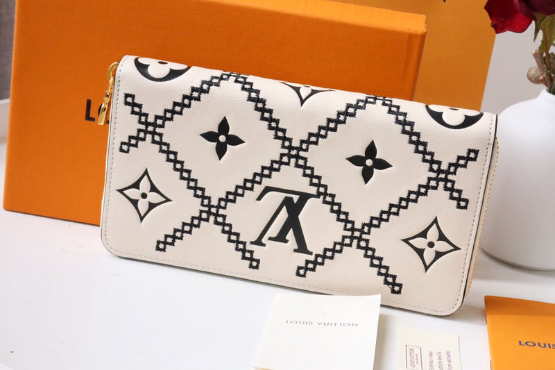 COZY BAGS - LOV Wallets - 647