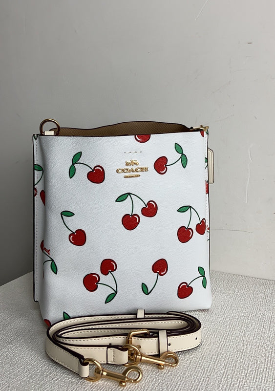 COZY - CAH Bags - 165