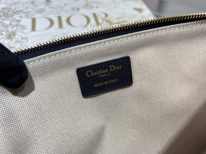 COZY BAGS - DOR Wallets - 061