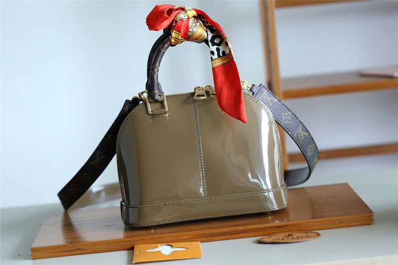 COZY - LOV Lady Bags - 1937