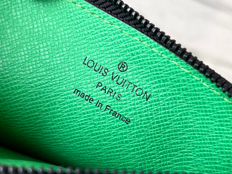 COZY - LOV Wallets - 511
