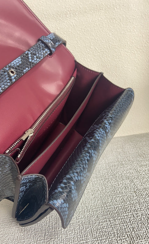 COZY - CAH Bags - 024