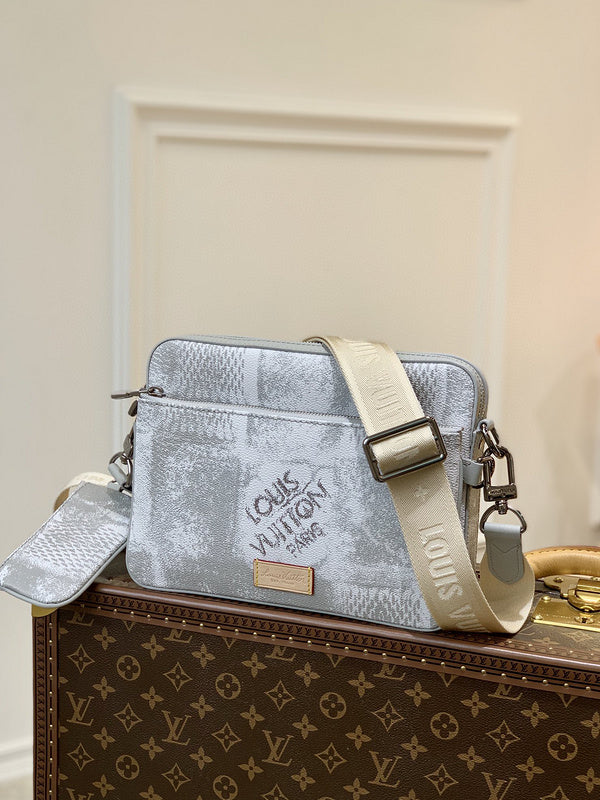 COZY - LV Bags - 3525